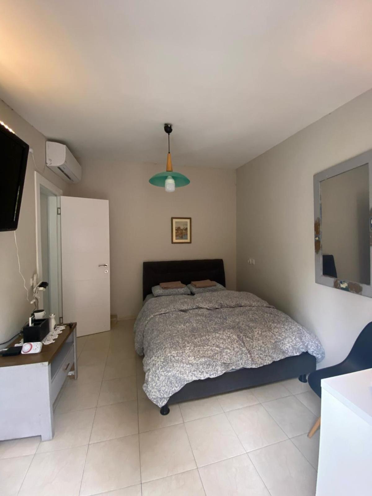Apartament דירת גן מרווחת במיקום מעולה עם נטפליקס חינמי Ma'ale Adumim Zewnętrze zdjęcie